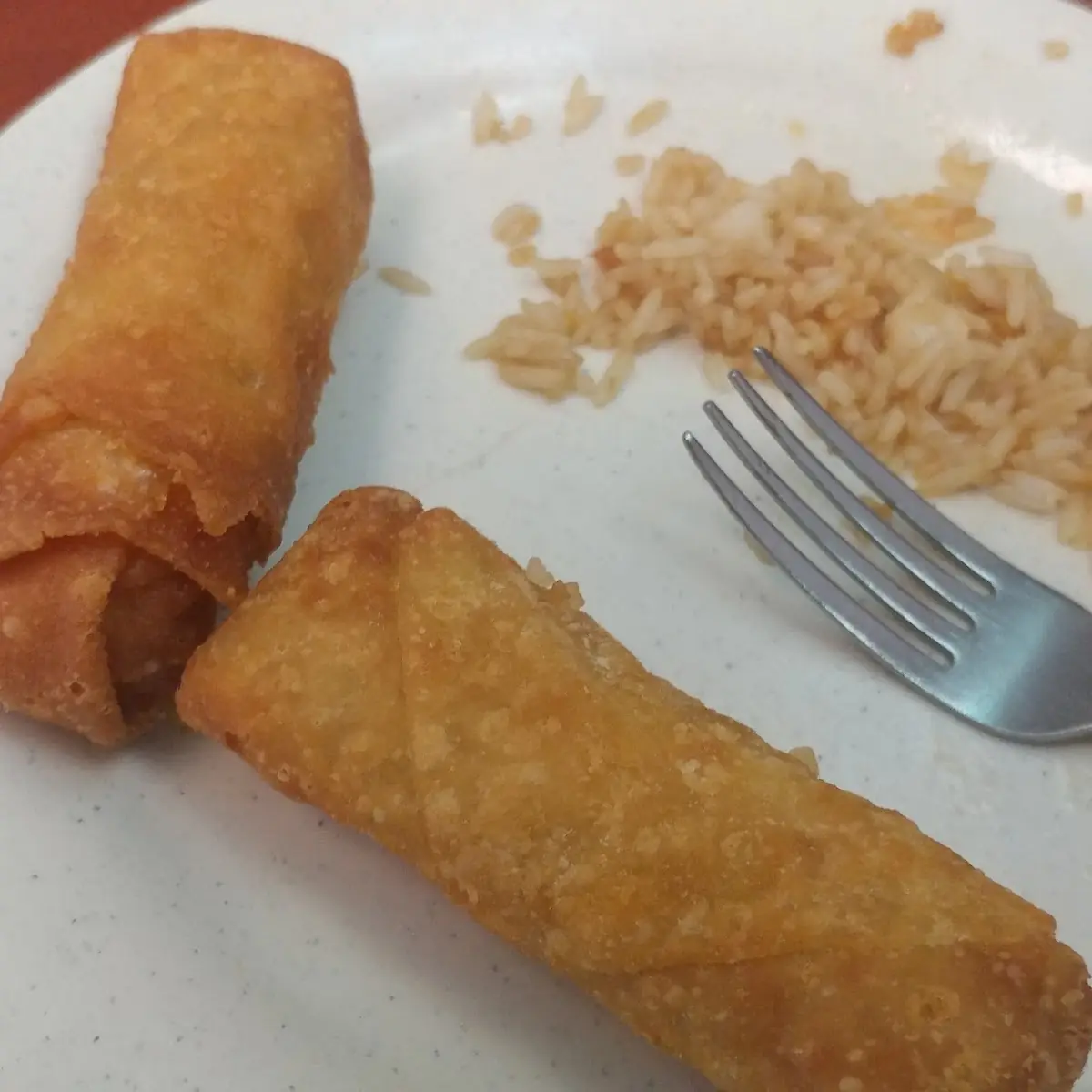 egg rolls 春卷